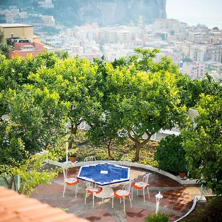 Bed and Breakfast Garden On The Sea Vico Equense