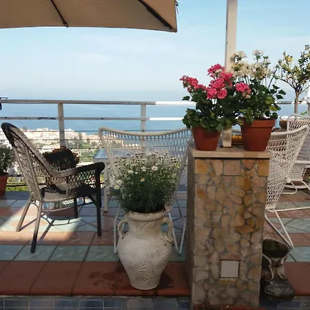 Couette-café Garden On The Sea *